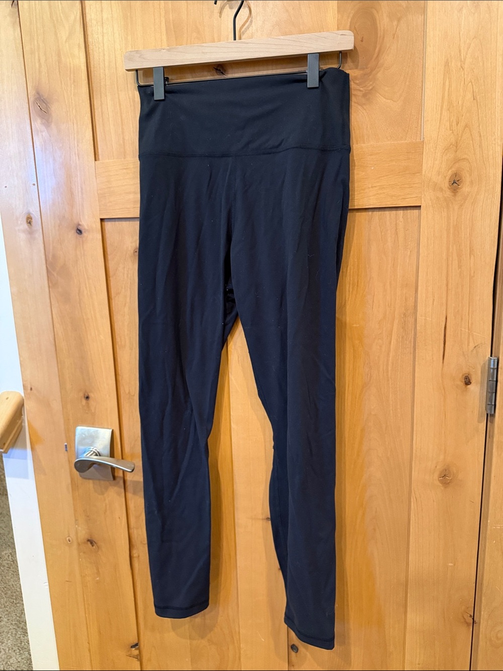 NUUDS | Black High-Waist Leggings